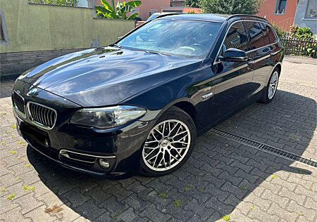 BMW 525d 525 xDrive Touring Aut. Luxury Line