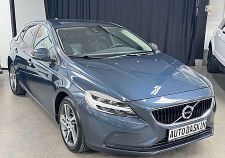 Volvo V40 Momentum*KAMERA*TÜV+AU NEU*1 HAND