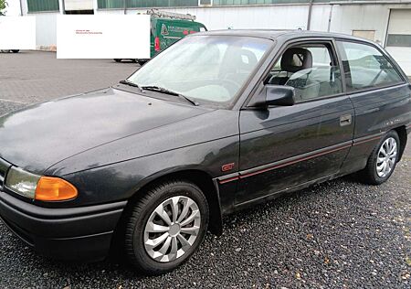 Opel Astra GL