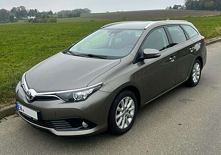 Toyota Auris 1.2 Turbo Touring Sports Comfort