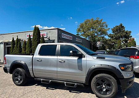 Dodge RAM 1500 5,7L Crew Cab eTorque SHZ/LHZ