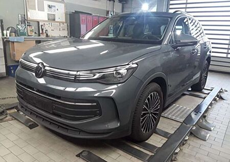 VW Tiguan Volkswagen 1.5 eTSI DSG Life Navi LED DAB+ FrontAssi