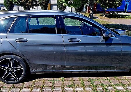 Mercedes-Benz C 220 d T 9G-TRONIC Avantgarde