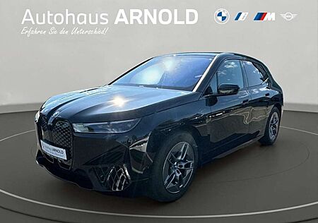 BMW iX xDrive40 Sportpaket Harman Kardon Sitzbelüftung AH