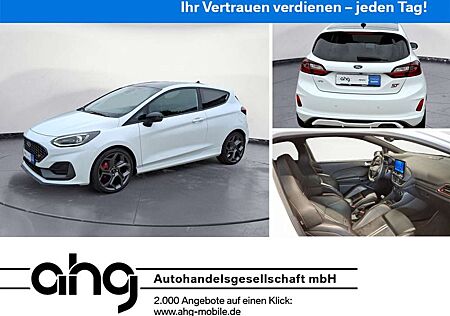 Ford Fiesta 1.5 EcoB B&O Sound Navi LED