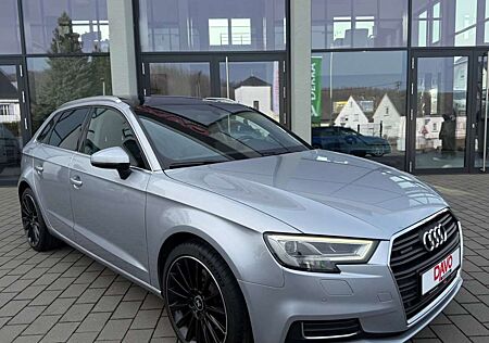 Audi A3 Sportback 2.0 TDI quattro design/Pano/LED/AHK