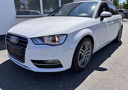 Audi A3 1.8 Ambiente