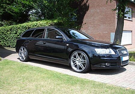 Audi A6 Avant 4.2 FSI quattro tiptronic - exclusive -