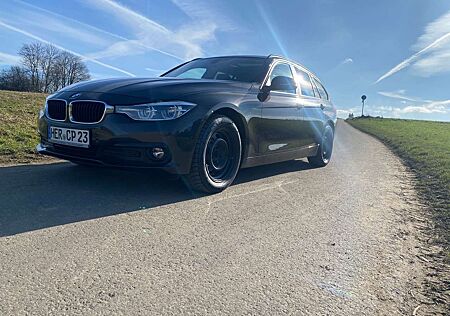 BMW 316d 316 Touring Aut. Sport Line