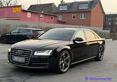 Audi A8 L 4.2 TDI / TOP AUSSTATTUNG / TÜV 08/27