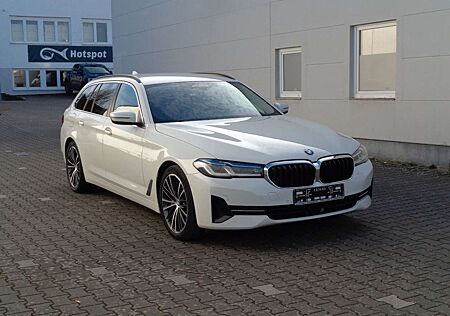 BMW 530 d Touring Aut. Navi,HUD,AHK,ACC, Laser, LM 19