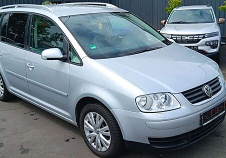 VW Touran Volkswagen Trendline