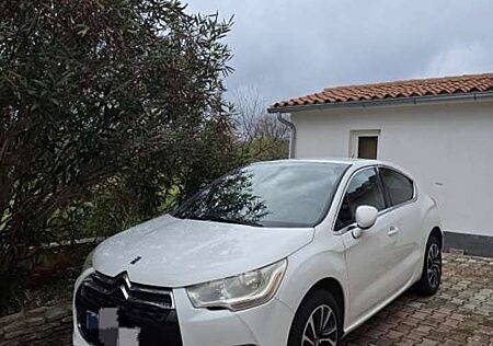 Citroën DS4 Citroen e-HDi 115 Airdream So Chic