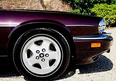 Jaguar XJS 4.0 Automatic* INSIGNIA 2+2 Convertible