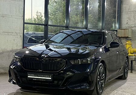 BMW 520 d xDrive M Sport IconicGlow Pano Head-Up 360