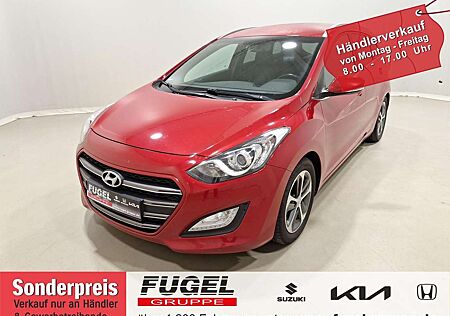 Hyundai i30 CW 1.6 CRDi blue Passion SHZ|PDC|Lenkradhzg.