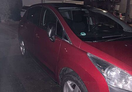 Peugeot 3008 HDi FAP 150 Business-Line