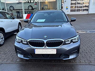BMW 320 3er Touring Plug-In-Hybrid 320e Touring xDrive Aut. Advantage