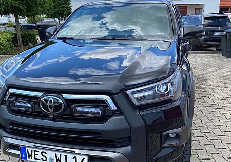 Toyota Hilux D-4D 4x4 Double Cab Autm. Invincible