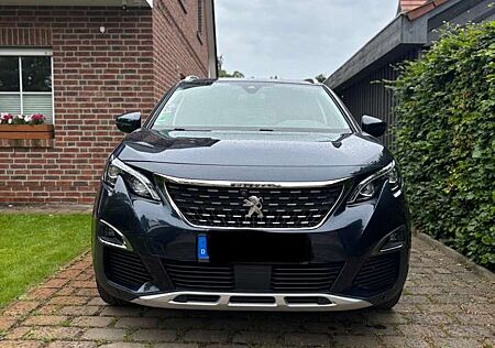 Peugeot 5008 Allure*1.6*Leder*Autom*AHK*Pano*360cam