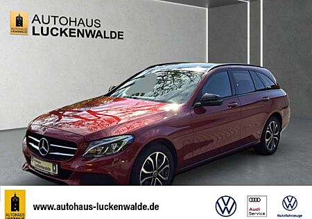 Mercedes-Benz C 400 T 4 Matic Avantgarde Aut. *PANO*StdHz*AHK*