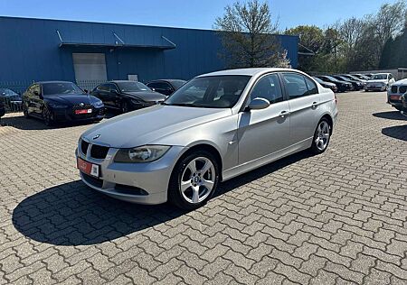 BMW 318 i Limusine KLIMA 17"Alu SHZ PDC TÜV Neu