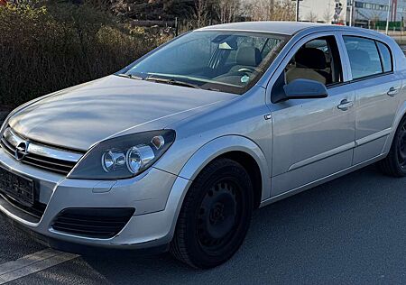 Opel Astra Basis