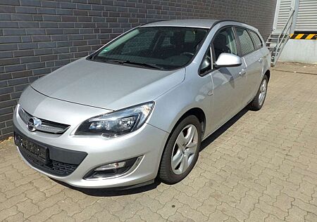 Opel Astra J Sports Tourer Edition Automatik/Navi/PDC