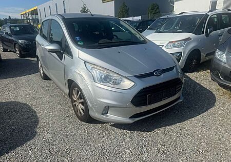 Ford B-Max 1.0 EcoBoost Titanium