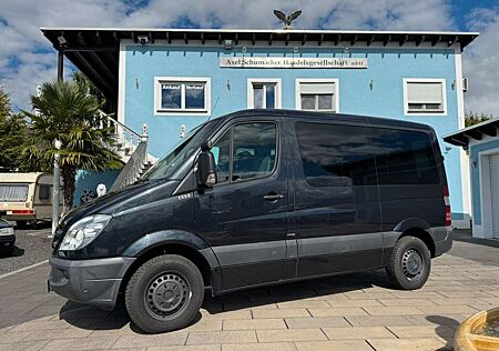 Mercedes-Benz Sprinter 213CDI Behindertenumbau+Rollstuhllift