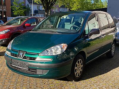 Peugeot 807 Esplanade 2.0 HDI 135