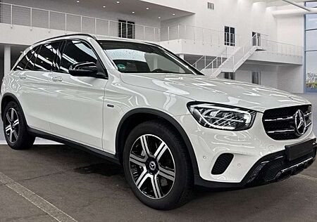 Mercedes-Benz GLC 300 de Luftfed*HUD*Night*19*Kamera*VollLeder