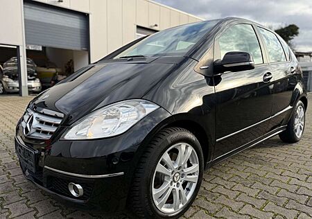 Mercedes-Benz A 180 *AVANTGARDE*AUTOMATIK*SHZ*TEILLEDER*ALUF.*