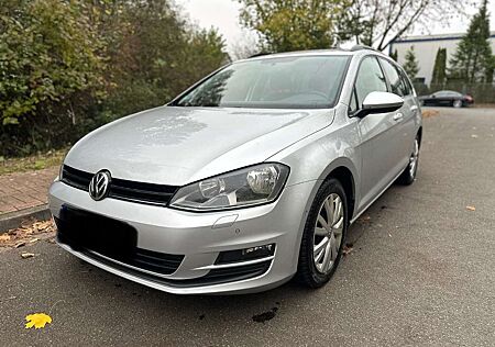 VW Golf Variant Volkswagen 2.0 TDI *Business-Paket*Massagesitz*Euro6*AHK*