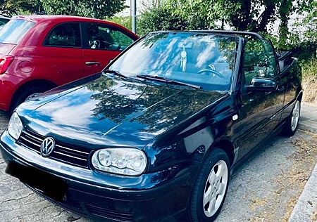 VW Golf Cabriolet Volkswagen Cabrio 2.0 Classicline