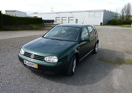 VW Golf Volkswagen +1.6