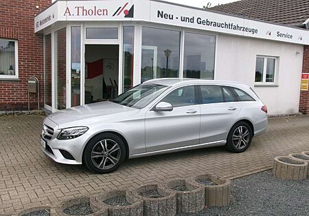 Mercedes-Benz C 180 T Autom Avantgarde Navi LED Kamera Shz PDC