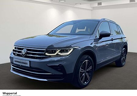 VW Tiguan Volkswagen 2.0 TDI 4M DSG NAVI AHK DCC LED ACC SHZ PDC LM