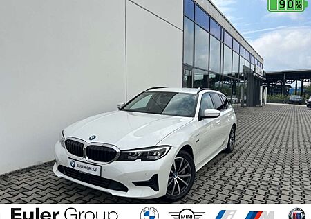 BMW 330 e xDrive Touring AHK SHZ ACC HiFi Parkass