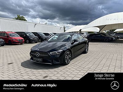 Mercedes-Benz CLA 180 CLA 180 Progressive 18" Kamera Vorr.-Distronic LED