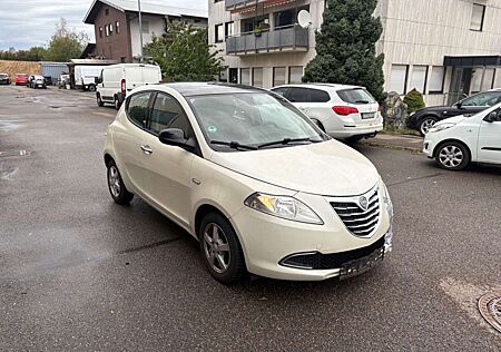 Lancia Ypsilon Gold *88122Km *