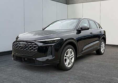 Audi Q5 Basis quattro+AHK+ACC+RFK+19"ALU+NAVI TFSI Quat...