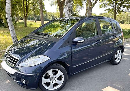 Mercedes-Benz A 150 TOP*MB-A150"Avantgarde"Autom., 98400km,Navi.