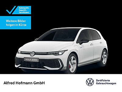 Volkswagen Golf VIII 1.5 GTE DSG NAVI LED KLIMA LM