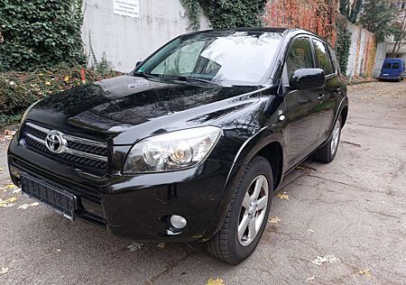 Toyota RAV 4 2.2 D-CAT 4x4 Sol