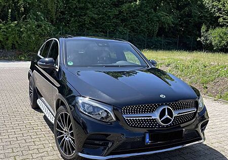 Mercedes-Benz GLC 250 4Matic Coupe AMG-Line
