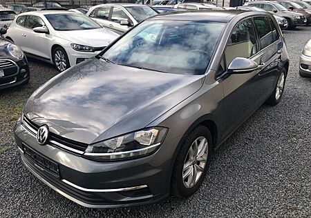 VW Golf Volkswagen VII Lim. Comfortline /1.Hand/Klima/PDC