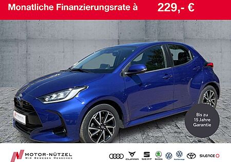Toyota Yaris 1.5l VVT-iE TEAM D LED+APP+ACC+SHZ+RFK+SRA