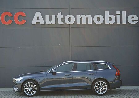 Volvo V60 Inscription Recharge Plug-In AWD/AHK/19Zoll/