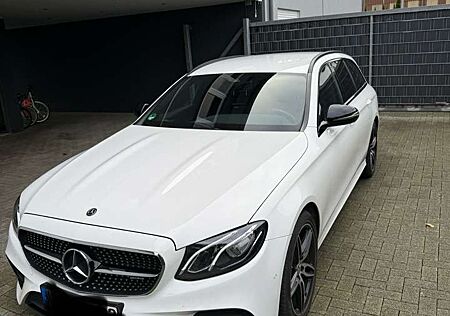 Mercedes-Benz E 53 AMG 4Matic T 9G-TRONIC